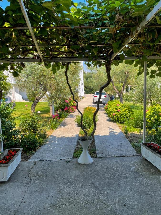 Hotel Casa Sinani Ulcinj Zewnętrze zdjęcie